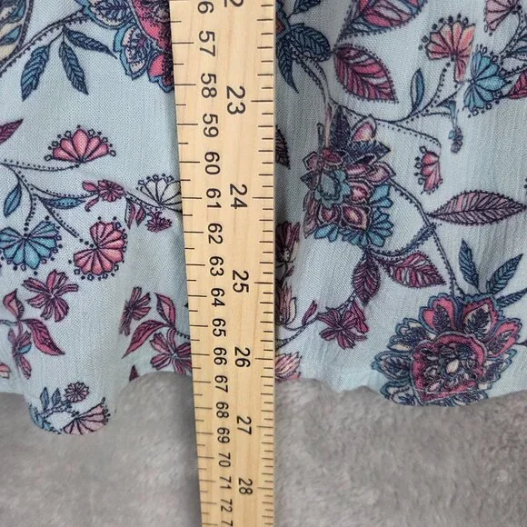 J. Jill Petite S Floral Tunic blouse with V-neck, long sleeves, and tie detail - Picture 4 of 6